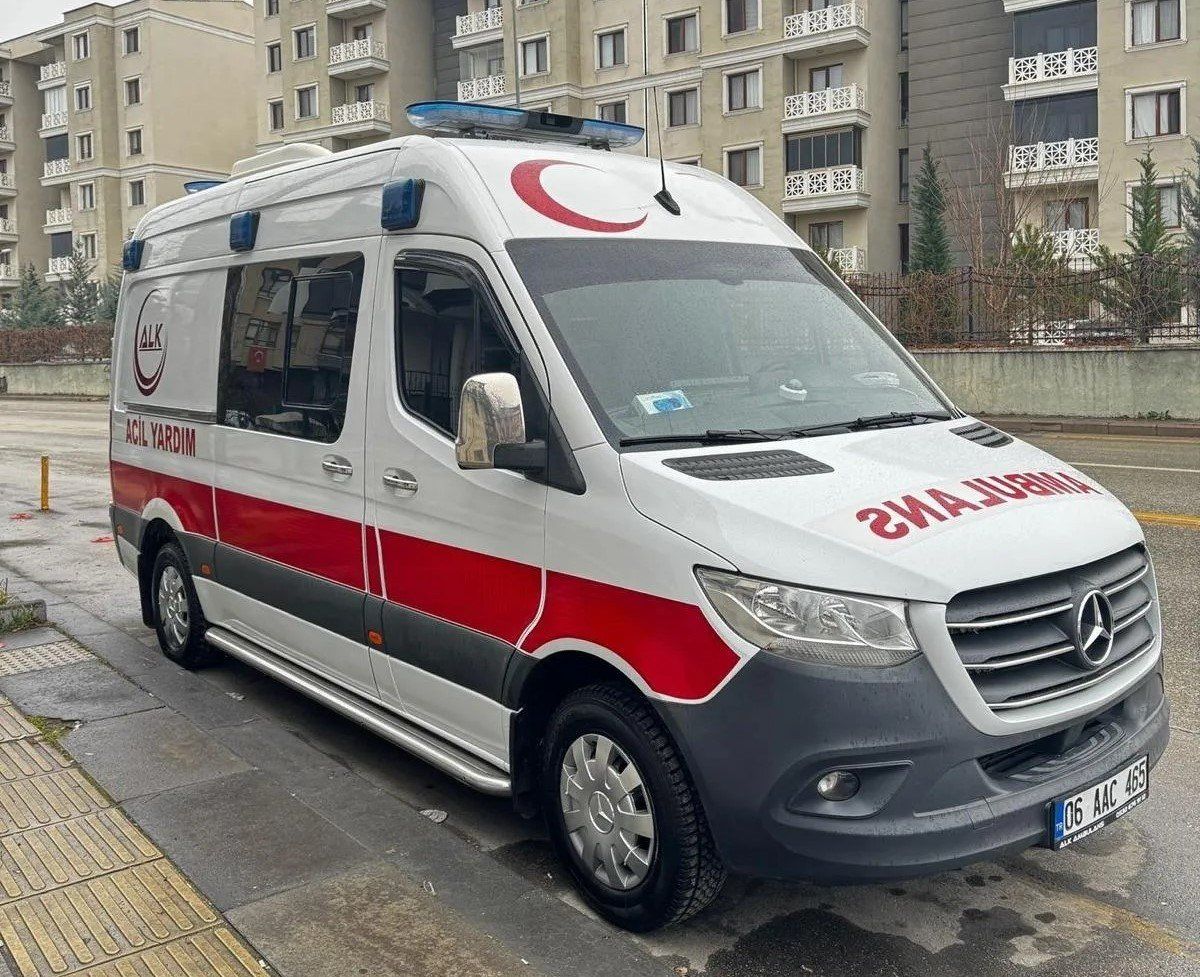 2018 Model Mercedes-Benz Sprinter 3.16cdi Acil Yardım Ambulansı - Dış Görünüm