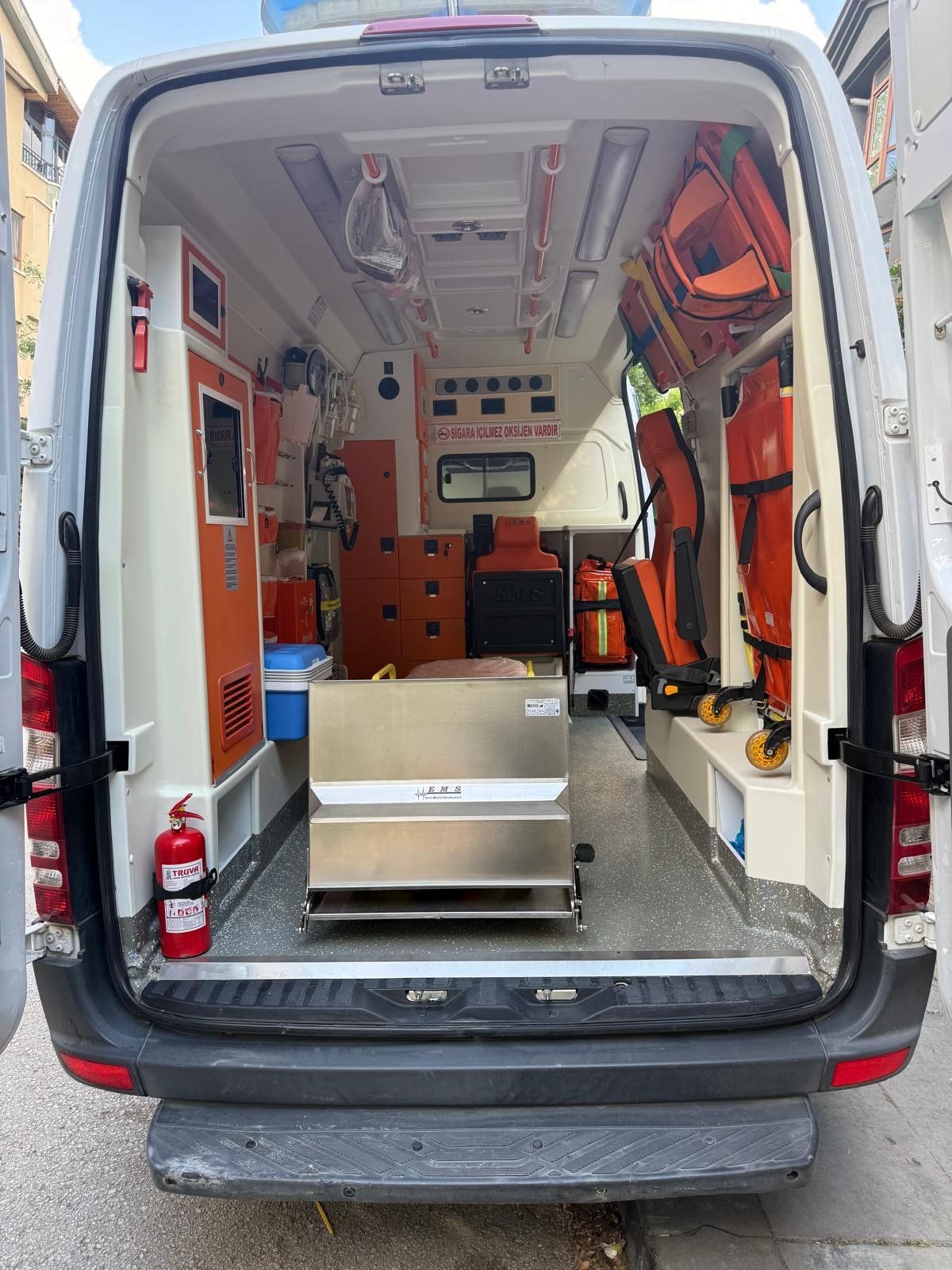 Mercedes-Benz Sprinter 316 CDI acil yardım ambulansı  - Görsel 5