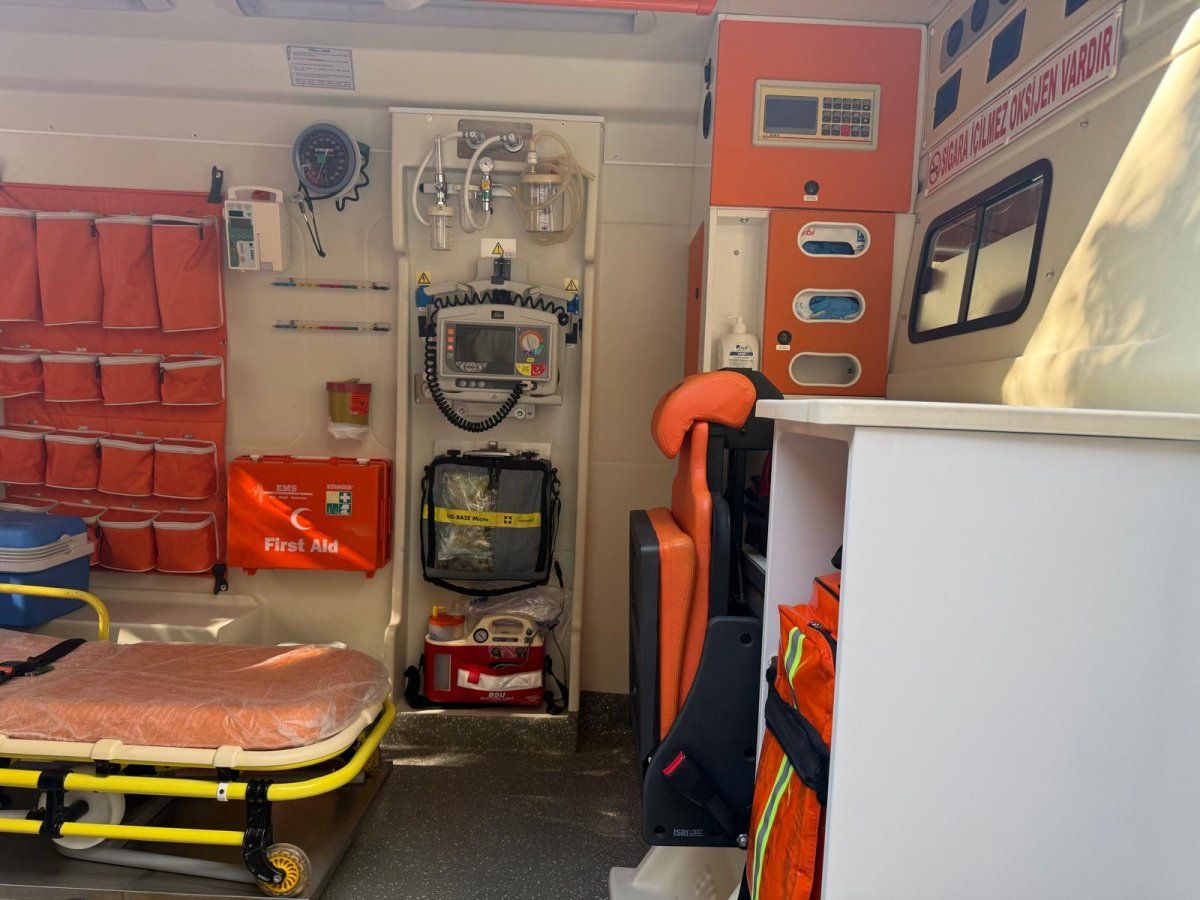 Mercedes-Benz Sprinter 316 CDI acil yardım ambulansı  - Görsel 6