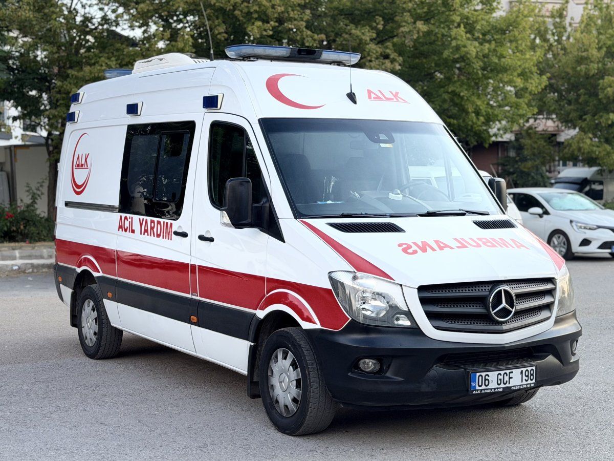 MERSEDES SPRİNTER 316 CDİ 2018 MODEL ACİL YARDIM - Görsel 1