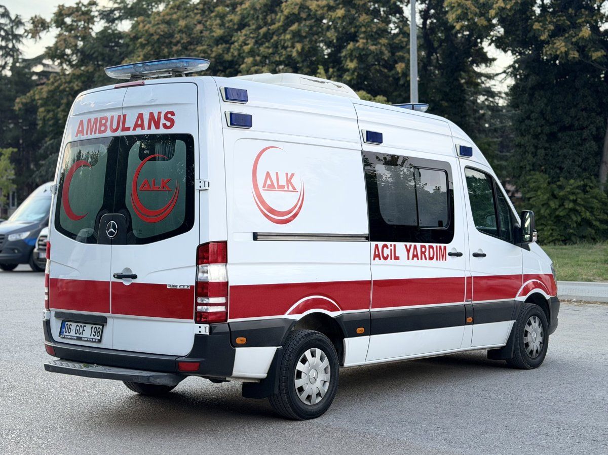 MERSEDES SPRİNTER 316 CDİ 2018 MODEL ACİL YARDIM - Görsel 3